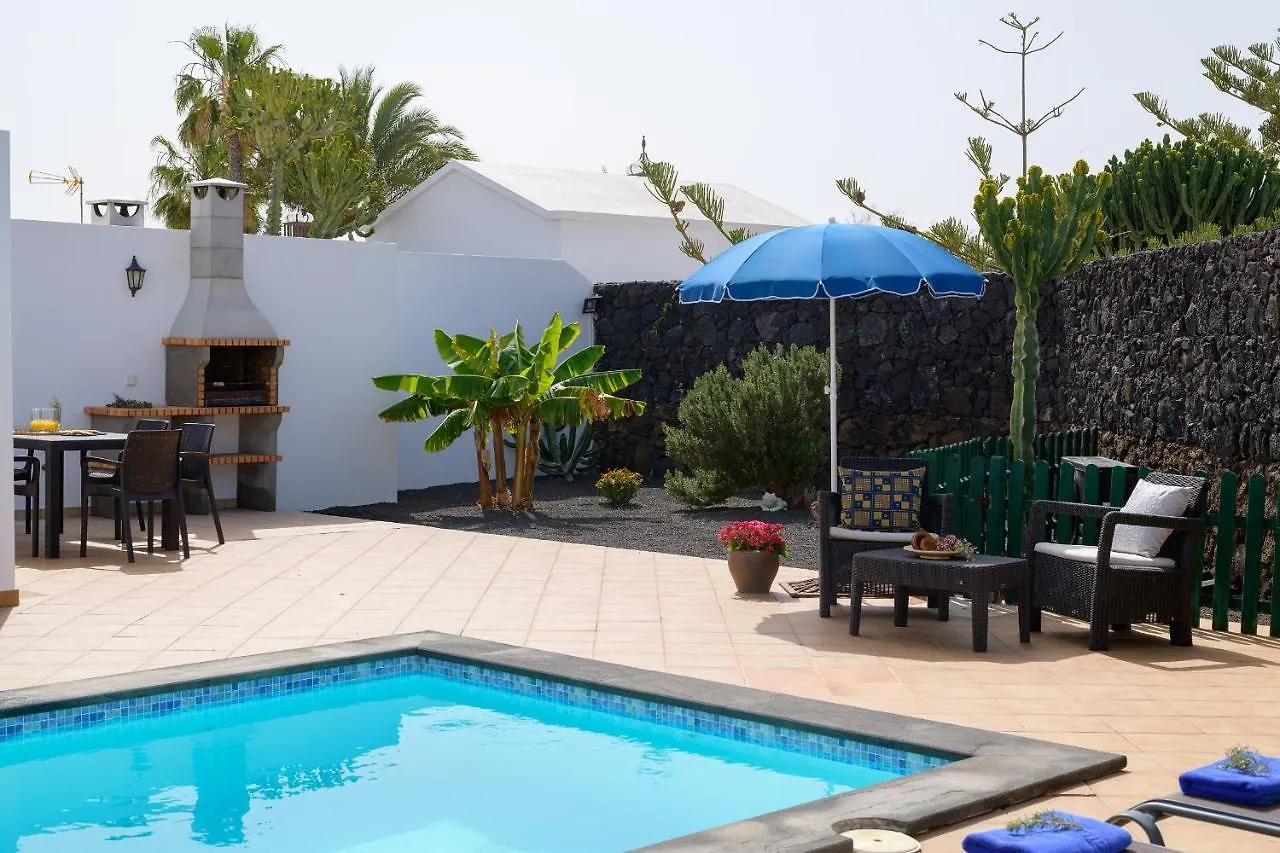 Holiday home Vista Lobos Entre Volcanes Y Oceano Playa Blanca  Spain