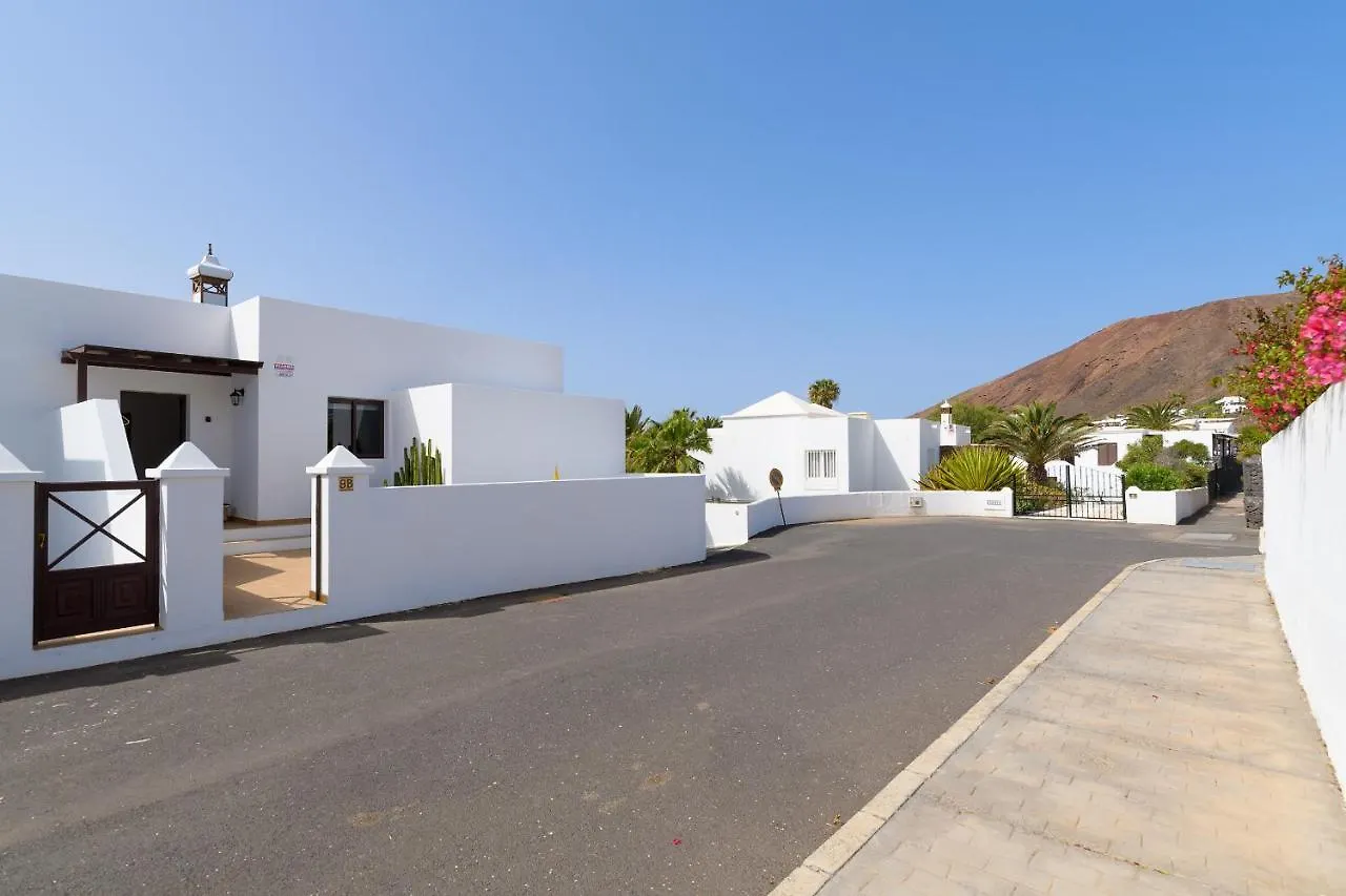 Tatil Evi Vista Lobos Entre Volcanes Y Oceano Playa Blanca
